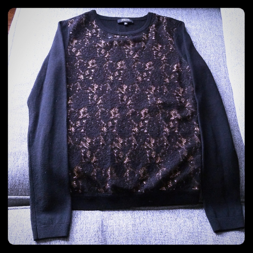 Babaton sweater